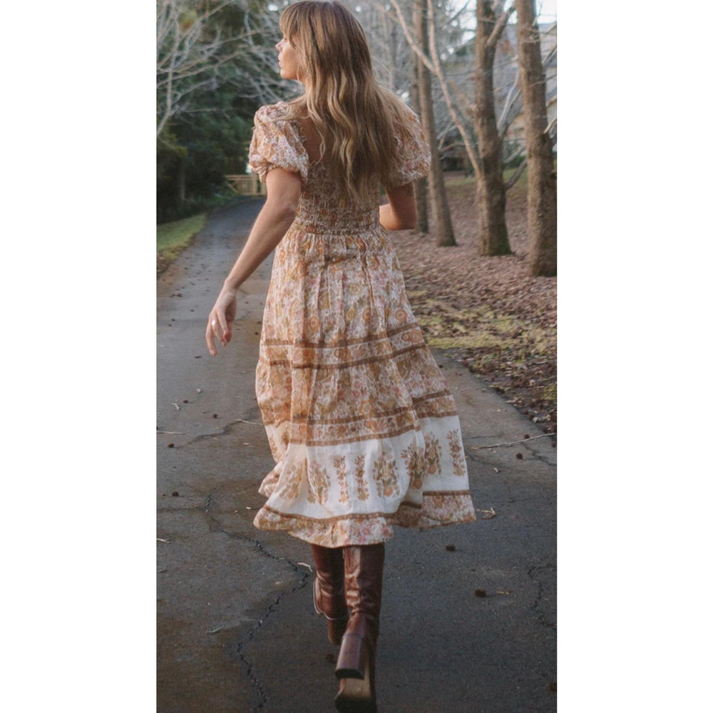 Spell & The Gypsy Co S Juniper Shirred Floral Smocked Midi Dress - Picture 3 of 8